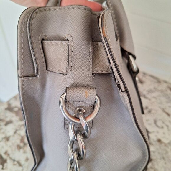 Michael Kors Large Hamilton Saffiano Tote - Picture 5 of 12